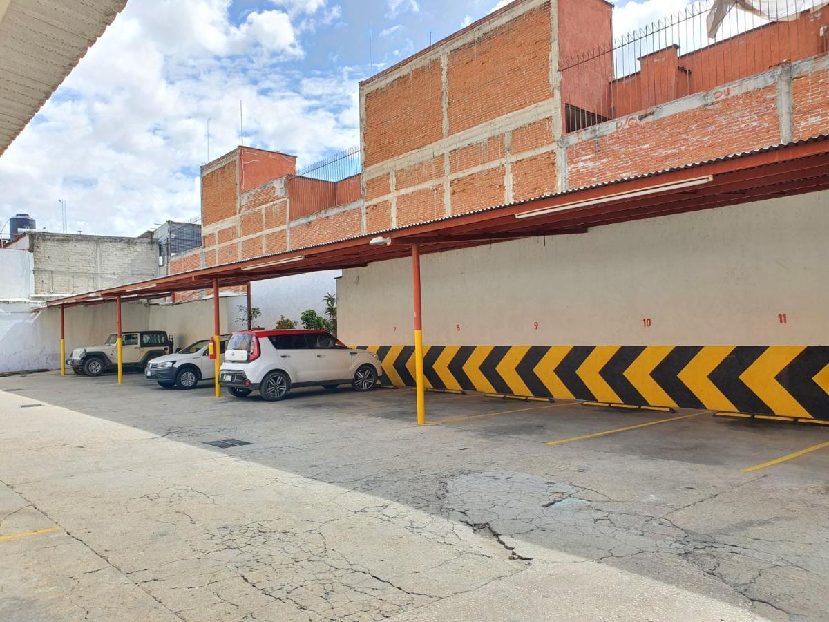 Hotel Suites Del Centro Oaxaca Bagian luar foto
