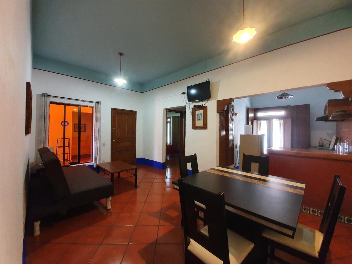 Hotel Suites Del Centro Oaxaca Bagian luar foto