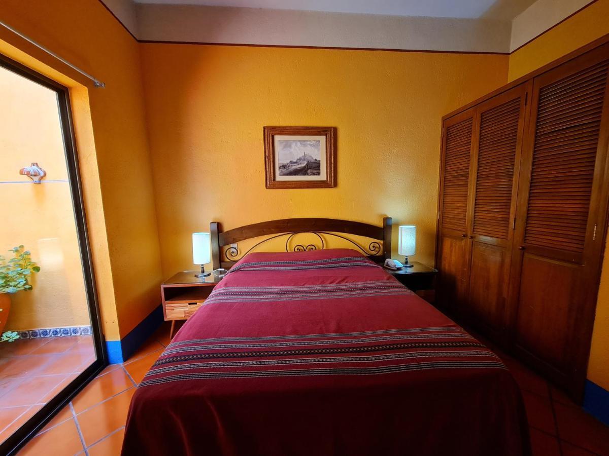 Hotel Suites Del Centro Oaxaca Bagian luar foto